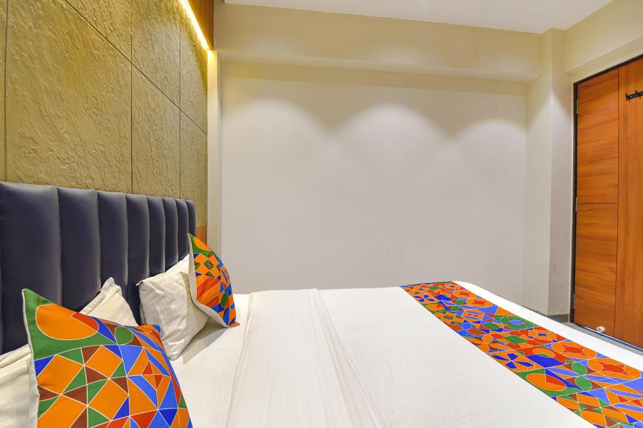 Fabhotel Udhna Inn, Near Udhna Junction Surat Exterior photo