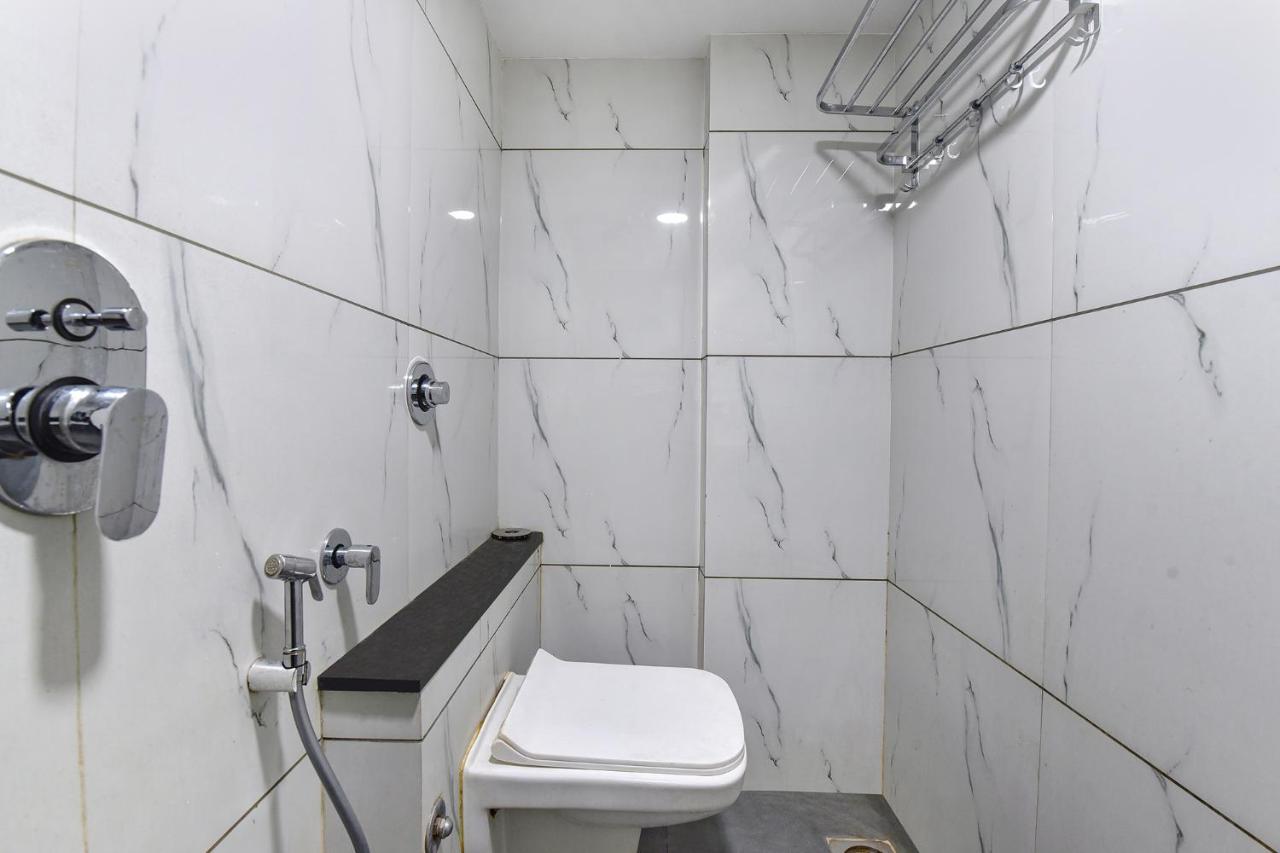Fabhotel Udhna Inn, Near Udhna Junction Surat Exterior photo
